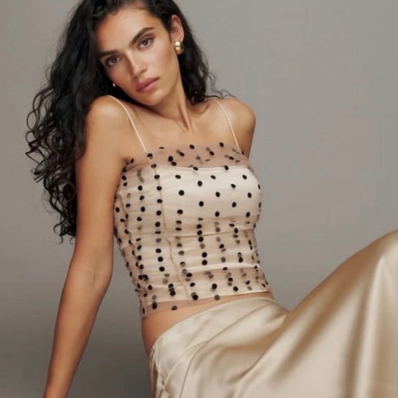 Reformation Amber Top Size 10 Swiss Dot - Picture 2 of 13